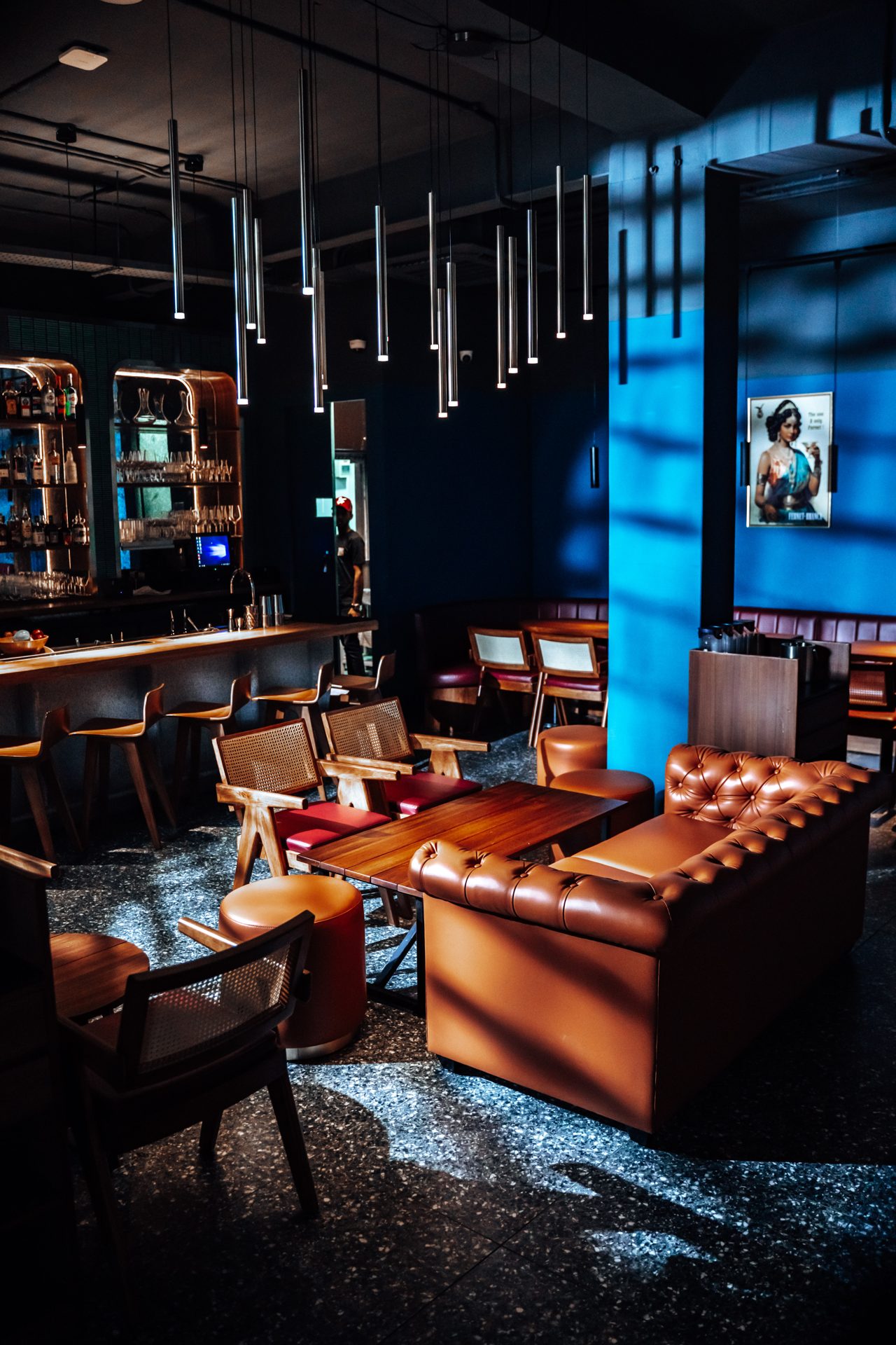 Bar Spirit Forward interior 4